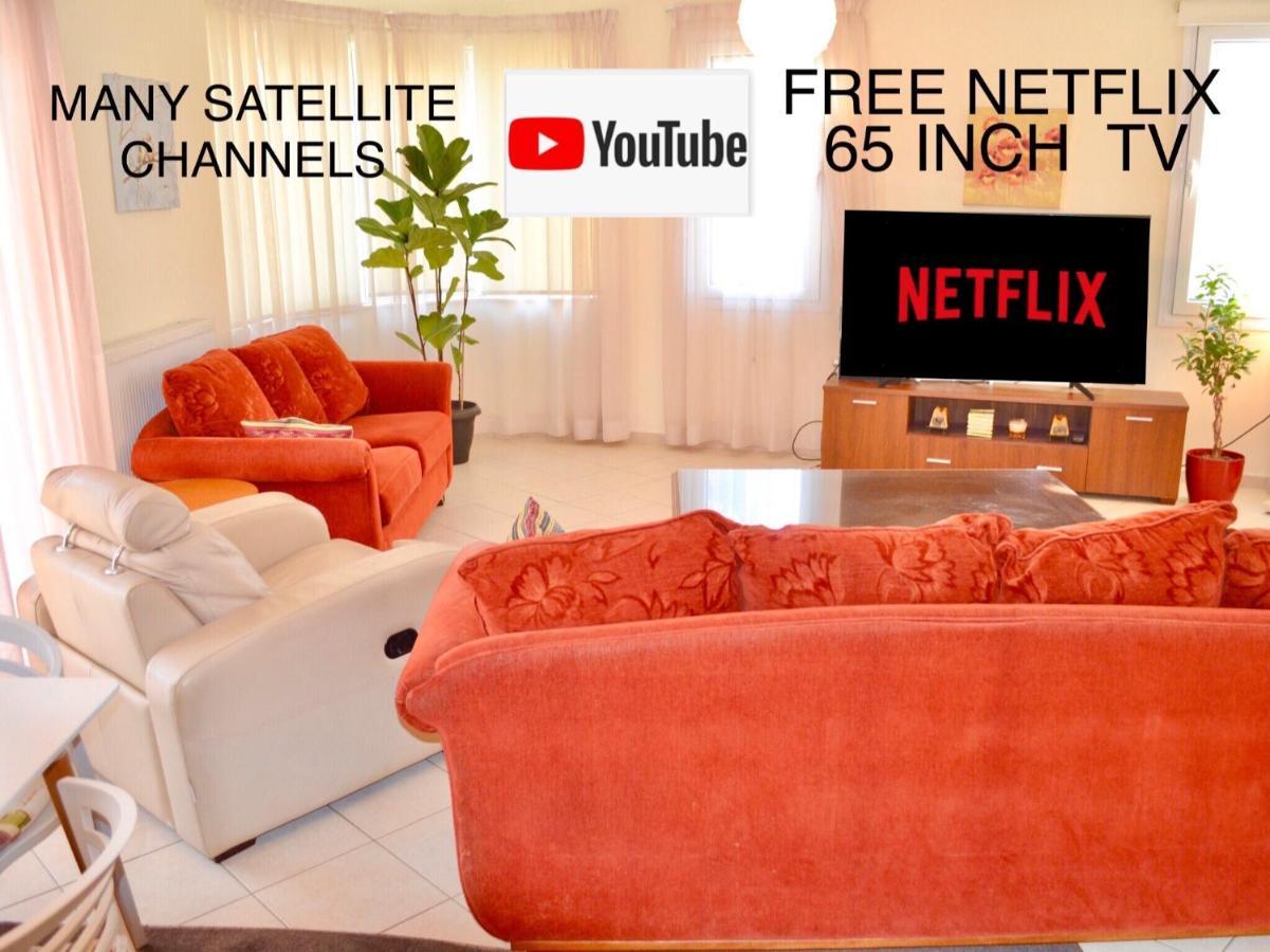 הרקליון Giorgos Large Size Apartments -Family Friendly With Free Parking And Yard Views מראה חיצוני תמונה